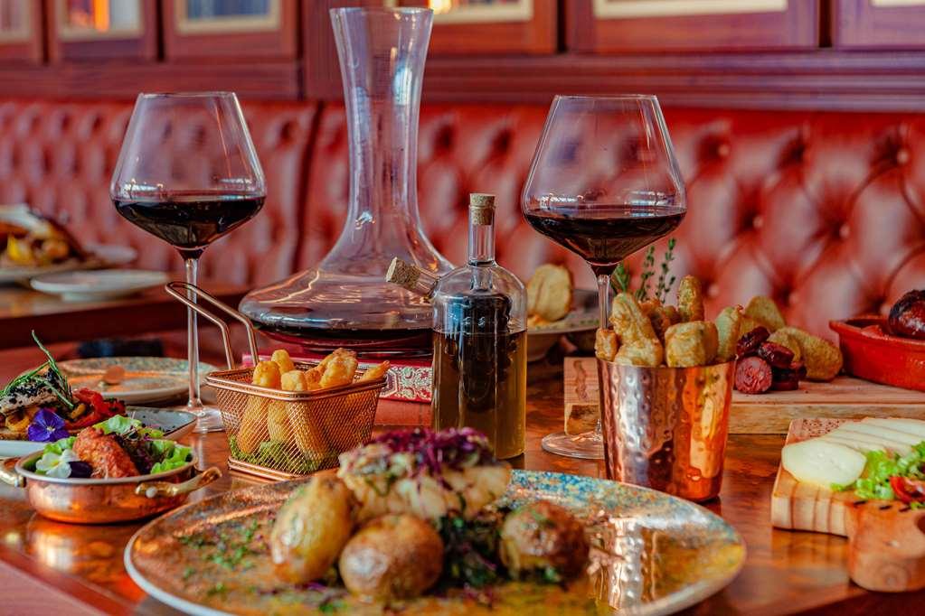 Wine & Books 5* Lissabon